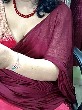 Snapshot of indian_anu_mallu chatting on 03/17/25, 02:19 indian anu mallu online show from 03/17/25, 02:19