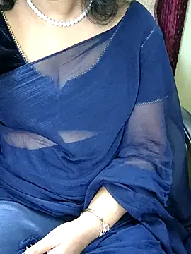 Snapshot of indian_anu_mallu chatting on 03/18/25, 03:09 indian anu mallu online show from 03/18/25, 03:09