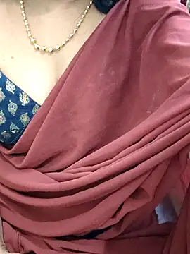 Snapshot of indian_anu_mallu chatting on 03/19/25, 01:07 indian anu mallu online show from 03/19/25, 01:07