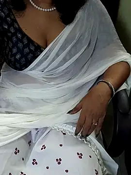 Snapshot of indian_anu_mallu chatting on 03/20/25, 06:30 indian anu mallu online show from 03/20/25, 06:30