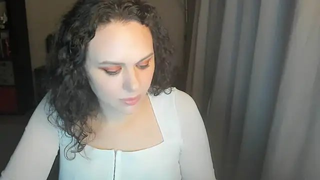 MollyCheiz online show from 07/02/26, 01:49