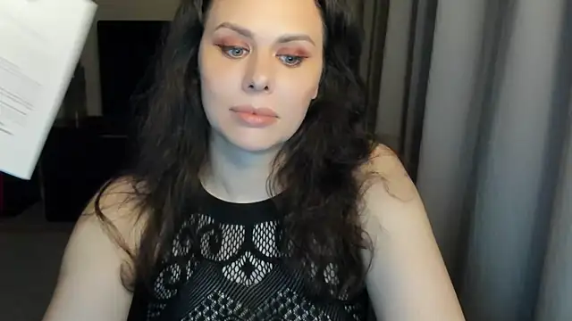 MollyCheiz online show from 07/11/26, 09:16