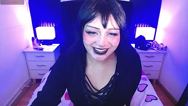 honney dark online show from 02/01/25, 02:26