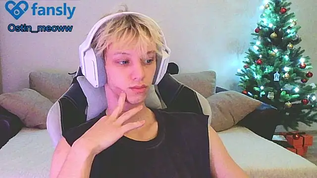 Ostin meow online show from 01/09/25, 04:17