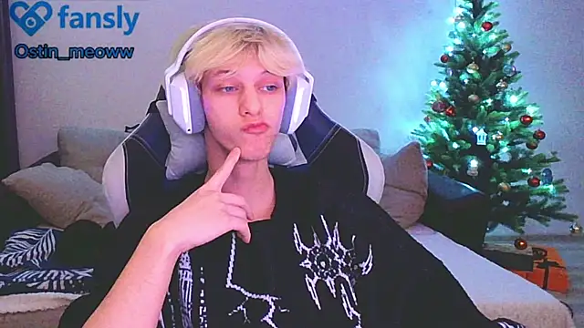 Ostin meow online show from 01/12/25, 03:46