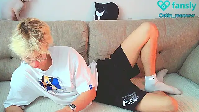 Ostin meow online show from 01/17/25, 06:57