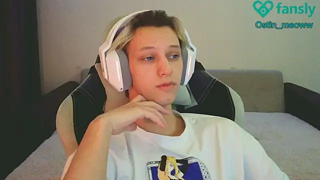 Ostin meow online show from 01/18/25, 04:10