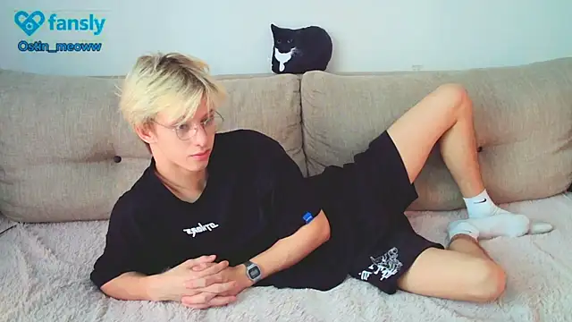 Ostin meow online show from 01/29/25, 07:04