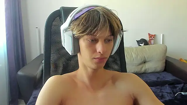 Ostin meow online show from 09/10/25, 05:07