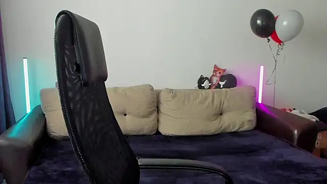 Ostin meow online show from 01/19/26, 04:49