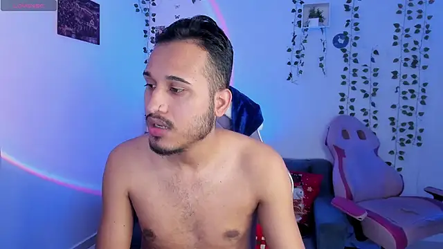 Raf brunette online show from 12/03/24, 12:06