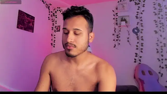 Raf brunette online show from 12/07/24, 12:35