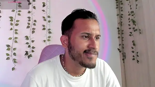 Raf brunette online show from 09/17/25, 11:12