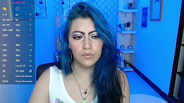 scarleth blue online show from 02/07/25, 03:12