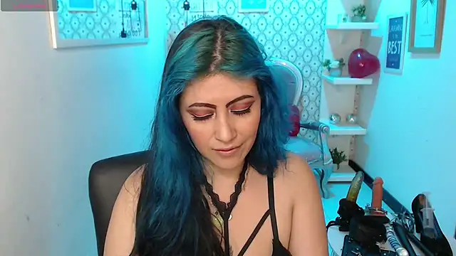 scarleth blue online show from 02/15/25, 09:16