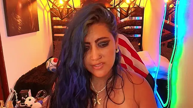 Snapshot of scarleth_blue chatting on 06/26/26, 07:13 scarleth blue online show from 06/26/26, 07:13
