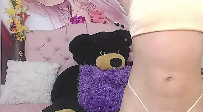 Snapshot of Bonnie-Kim chatting on 12/30/24, 01:14 Bonnie-Kim online show from 12/30/24, 01:14