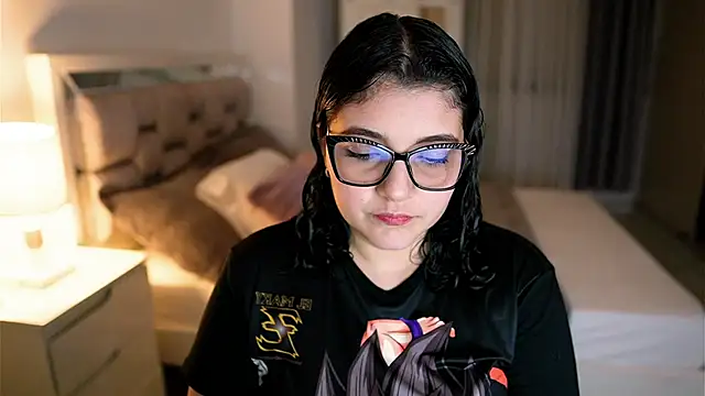 Camilaa bueno online show from 09/24/25, 11:19