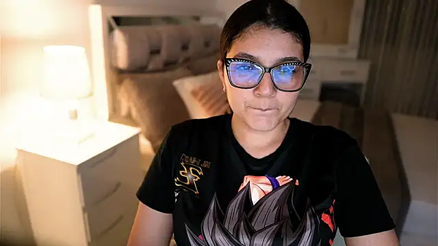 Camilaa bueno online show from 10/26/25, 03:34