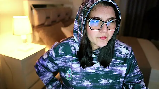 Camilaa bueno online show from 02/01/26, 10:52