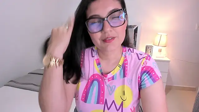 Camilaa bueno online show from 03/31/26, 11:27