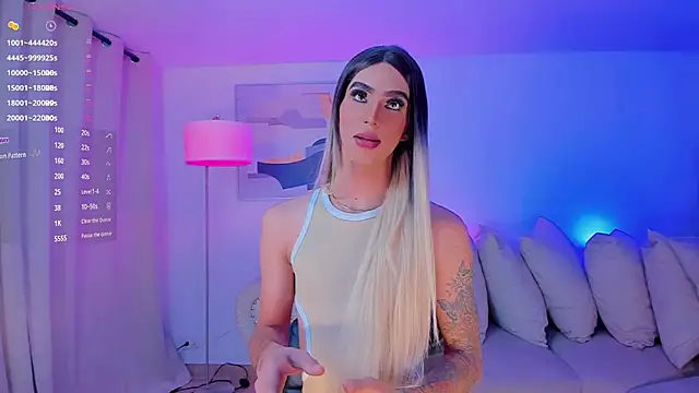 Snapshot of Ashley_Reminton chatting on 01/07/25, 09:35 Ashley Reminton online show from 01/07/25, 09:35