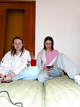 ella grays online show from 01/11/26, 05:29