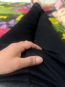 Snapshot of faaseel chatting on 03/05/25, 04:46 faaseel online show from 03/05/25, 04:46