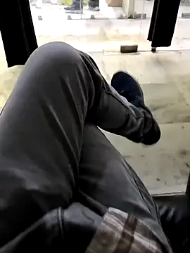 Snapshot of faaseel chatting on 03/10/25, 08:59 faaseel online show from 03/10/25, 08:59