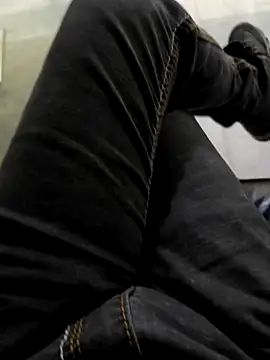 Snapshot of faaseel chatting on 09/29/25, 12:54 faaseel online show from 09/29/25, 12:54