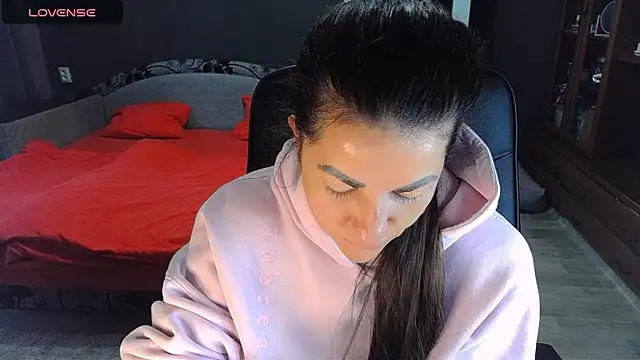 Aria Dl online show from 10/15/25, 10:04