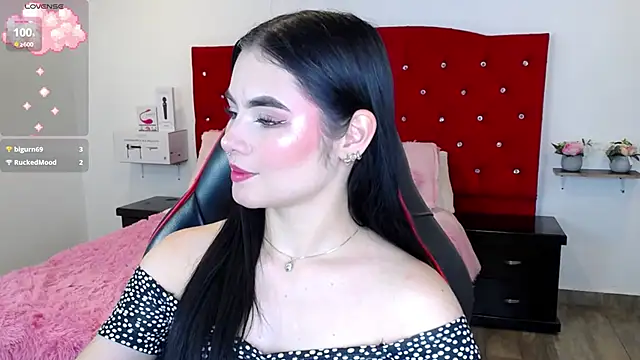 Miah hilton2 online show from 12/04/24, 11:57