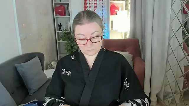 AlexandraKind online show from 02/06/26, 02:16