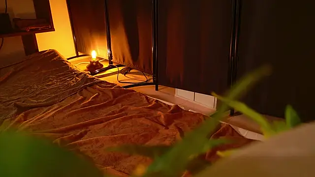 Snapshot of undo-busoku69 chatting on 02/18/25, 01:22 undo-busoku69 online show from 02/18/25, 01:22