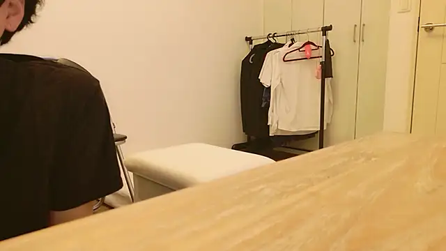 Snapshot of undo-busoku69 chatting on 10/12/25, 11:31 undo-busoku69 online show from 10/12/25, 11:31