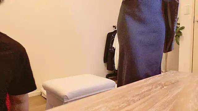 Snapshot of undo-busoku69 chatting on 11/18/25, 06:18 undo-busoku69 online show from 11/18/25, 06:18