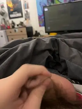 Snapshot of stev3w chatting on 12/28/24, 11:52 stev3w online show from 12/28/24, 11:52