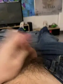 Snapshot of stev3w chatting on 01/23/25, 04:59 stev3w online show from 01/23/25, 04:59