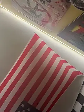 Snapshot of stev3w chatting on 02/05/25, 06:13 stev3w online show from 02/05/25, 06:13