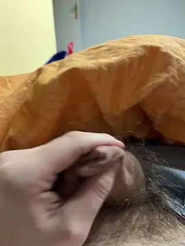 Snapshot of stev3w chatting on 02/08/25, 03:53 stev3w online show from 02/08/25, 03:53