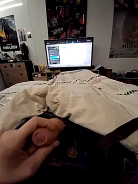 Snapshot of stev3w chatting on 03/22/25, 01:08 stev3w online show from 03/22/25, 01:08