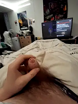 Snapshot of stev3w chatting on 03/23/25, 12:36 stev3w online show from 03/23/25, 12:36