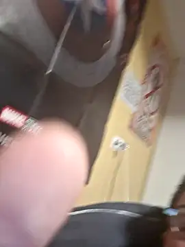 Snapshot of stev3w chatting on 09/11/25, 05:29 stev3w online show from 09/11/25, 05:29