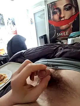 Snapshot of stev3w chatting on 10/05/25, 11:41 stev3w online show from 10/05/25, 11:41