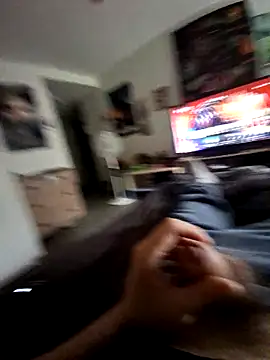 Snapshot of stev3w chatting on 10/24/25, 03:08 stev3w online show from 10/24/25, 03:08