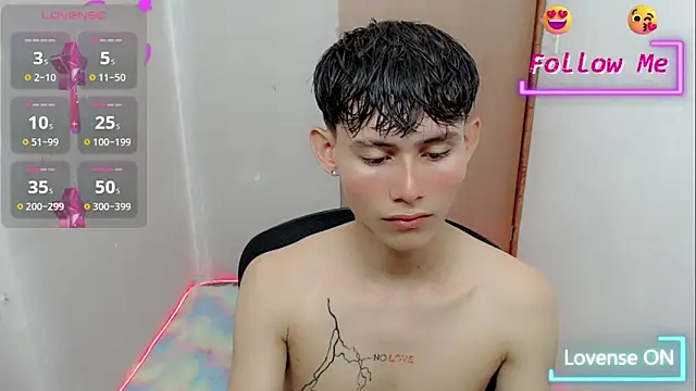 tanjiro cute online show from 01/15/25, 02:27