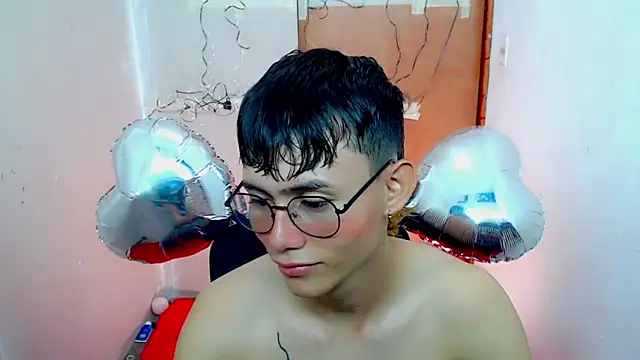 tanjiro cute online show from 10/05/25, 10:46