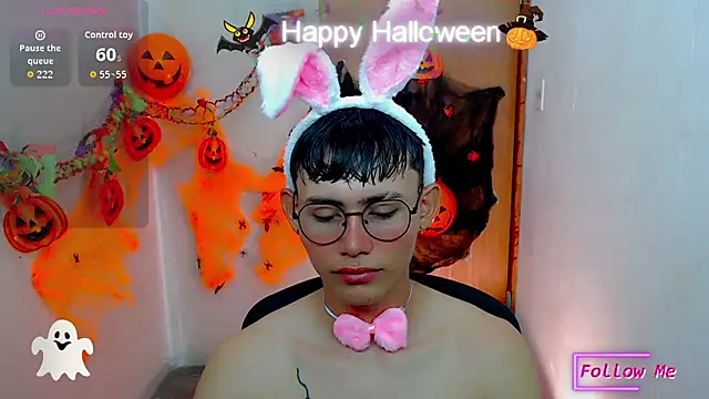 tanjiro cute online show from 10/31/25, 09:43