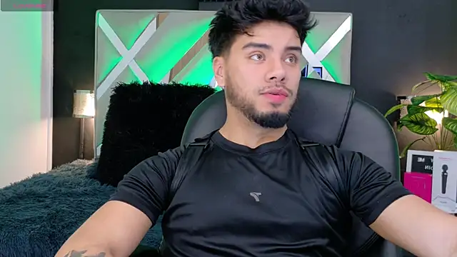 Tommidubois online show from 11/27/25, 04:14