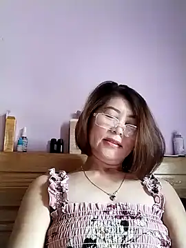 Snapshot of Baby-tits2024 chatting on 12/03/24, 03:20 Baby-tits2024 online show from 12/03/24, 03:20